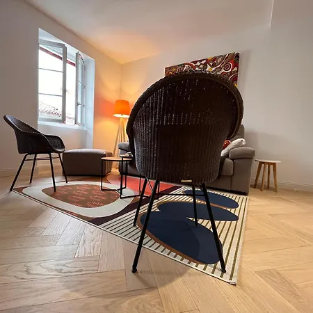 Lumineux 3 Pieces Pres Des Halles Et De La Plage, Wifi, Clim, Parkings Proches - Fr-1-239-910 *